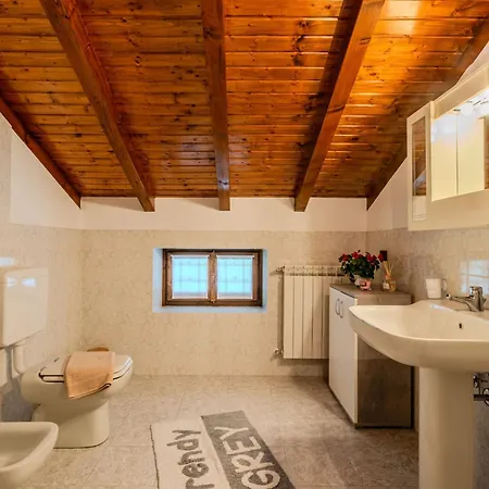 Sara By Interhome Appartement