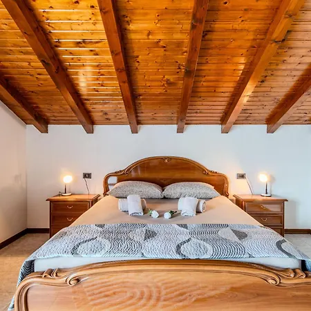 Sara By Interhome Appartement